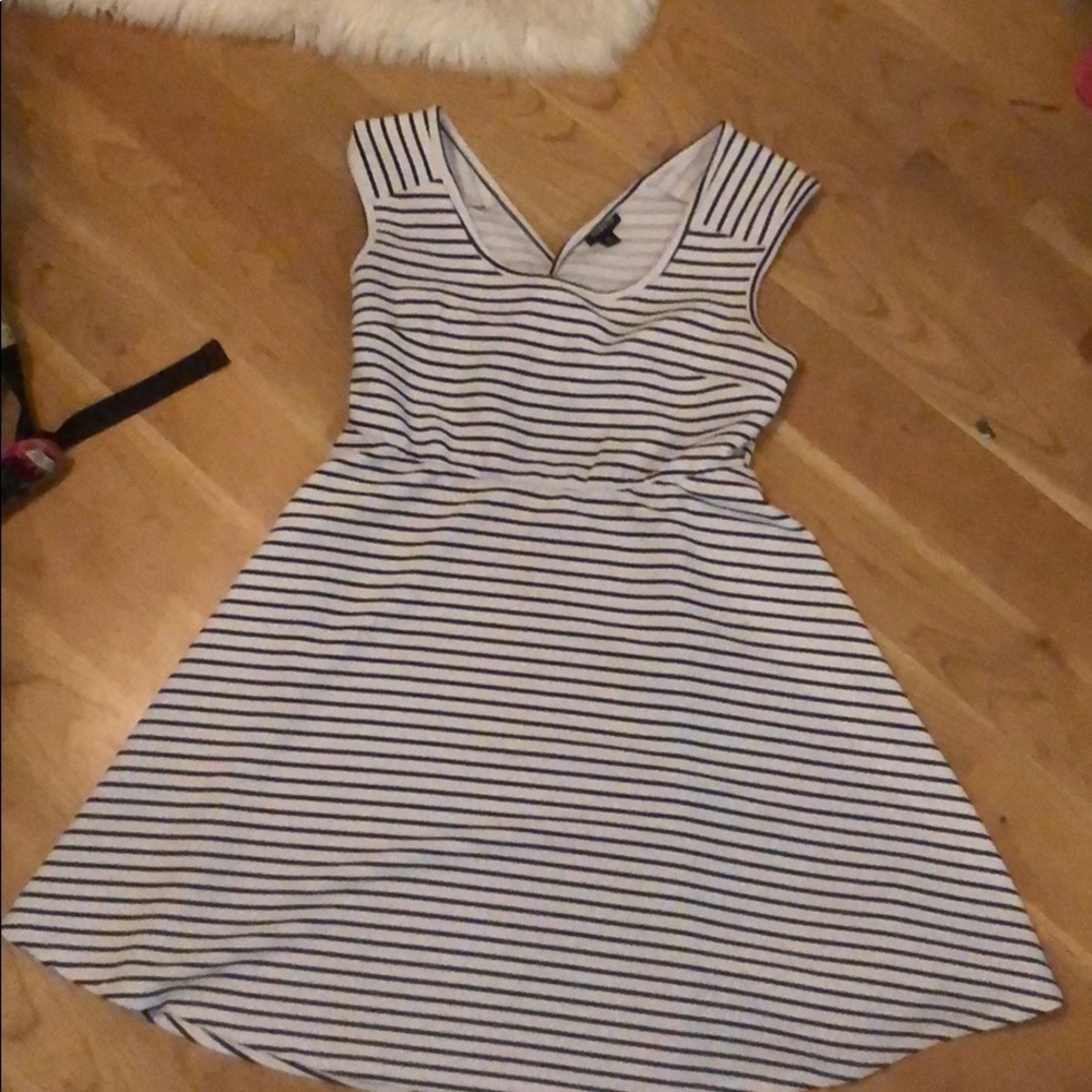 torrid black and white striped dress /unique back